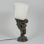 682612 Table lamp